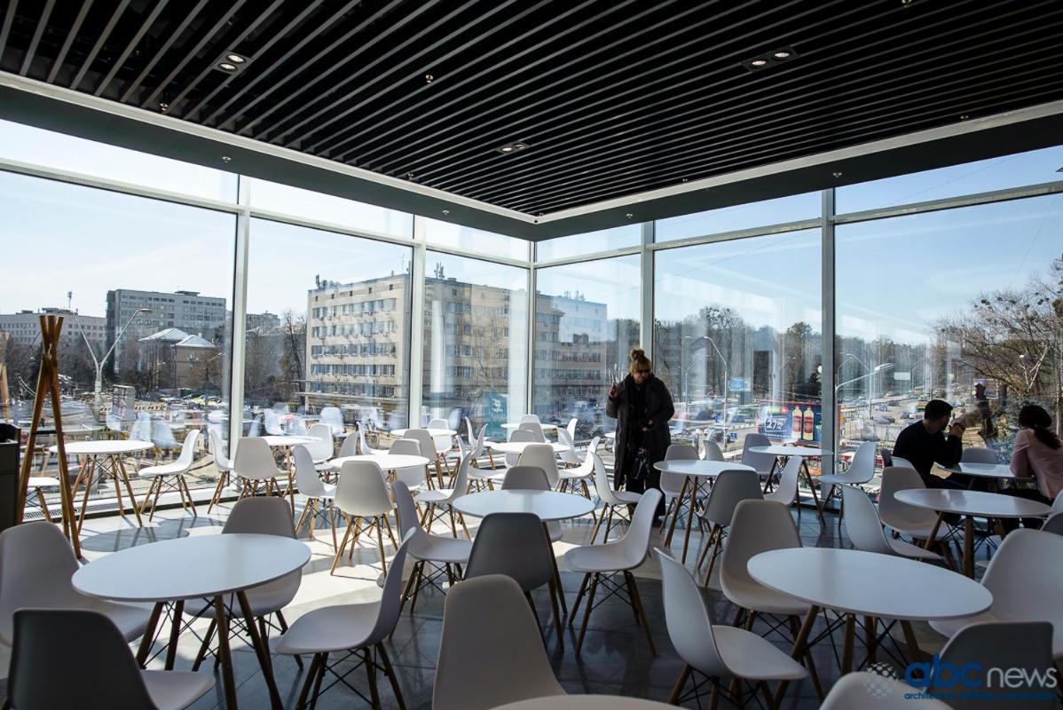 Apart Assistant On Smart Plaza Kiew Exterior foto